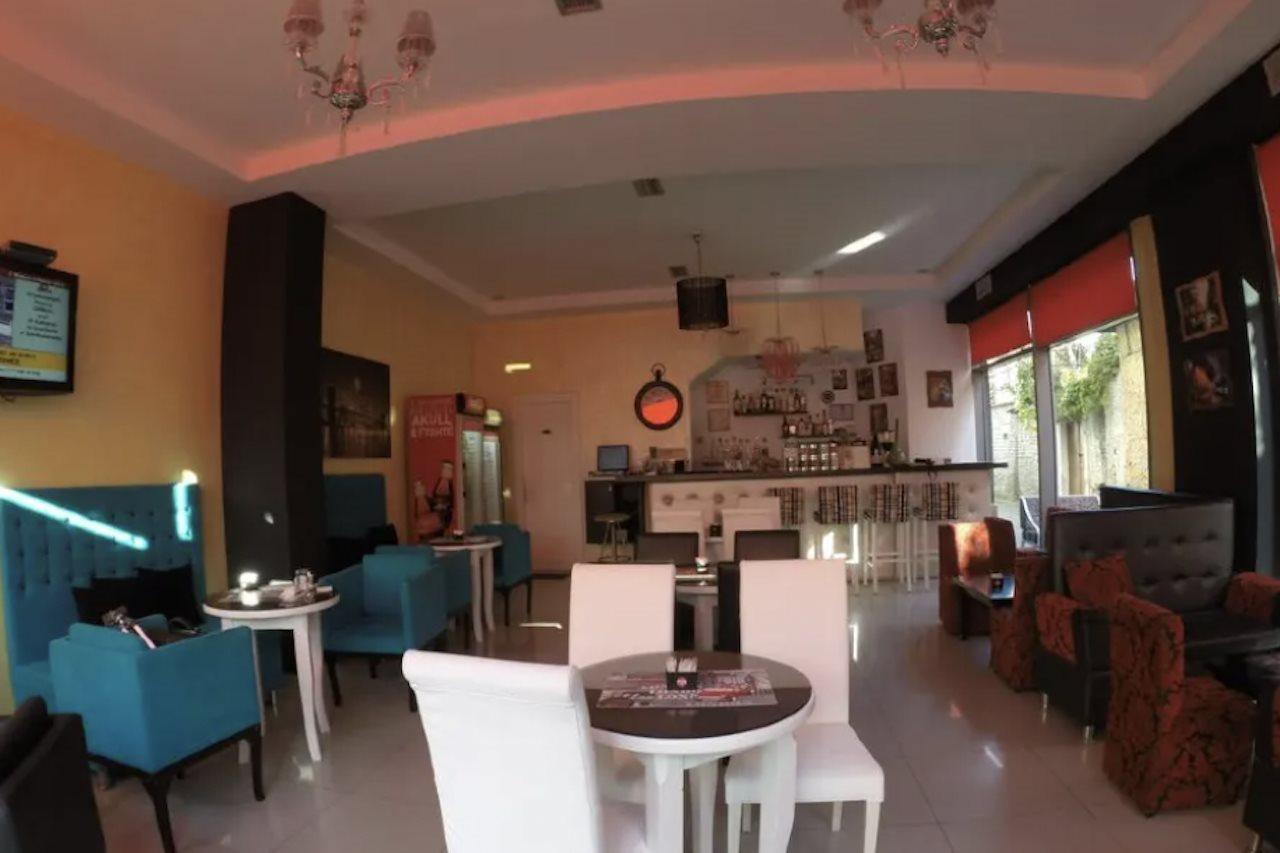 Hotel Serenity Tiranë Ngoại thất bức ảnh