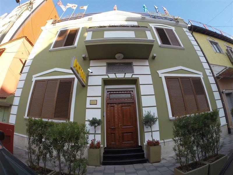 Hotel Serenity Tiranë Ngoại thất bức ảnh