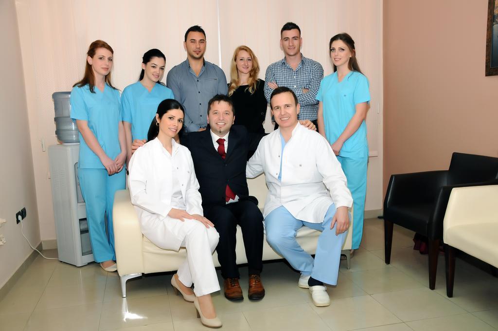 Hotel Serenity Tiranë Phòng bức ảnh