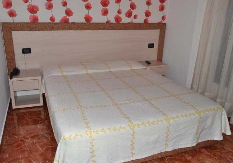 Hotel Serenity Tiranë Ngoại thất bức ảnh